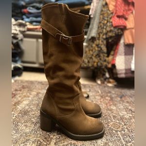 Les Lolita’s Burnished Suede knee high boot Sz 9